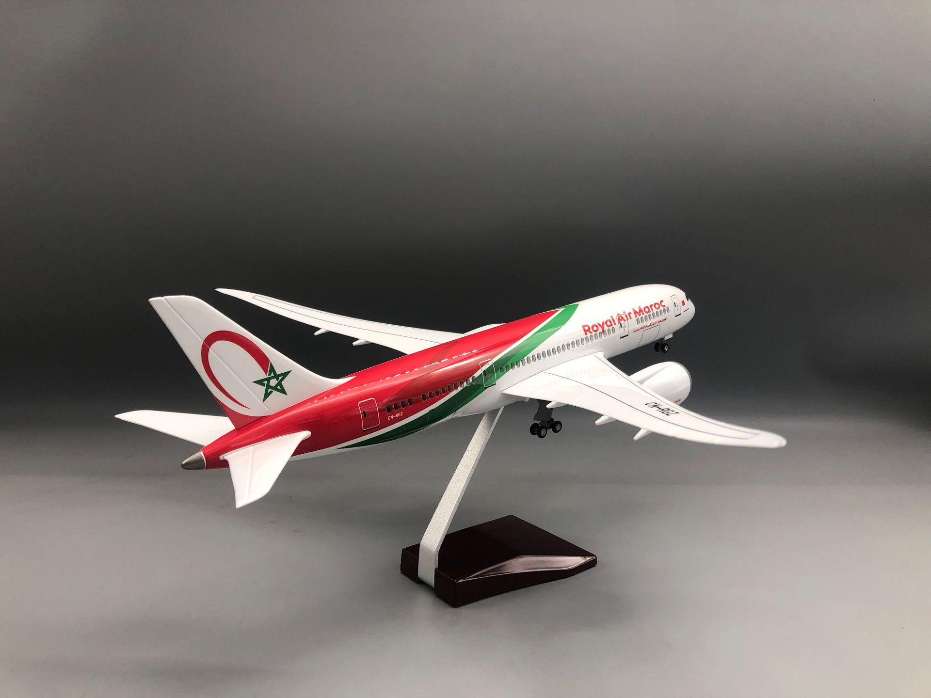 Royal Air Maroc 787 Flugzeugmo – Home Office Architecture Bewertung und Preis